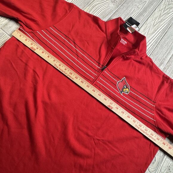 Louisville Cardinals 1/4 Zip Pullover Men’s XXL Red Logo Captivating New - Picture 8 of 11